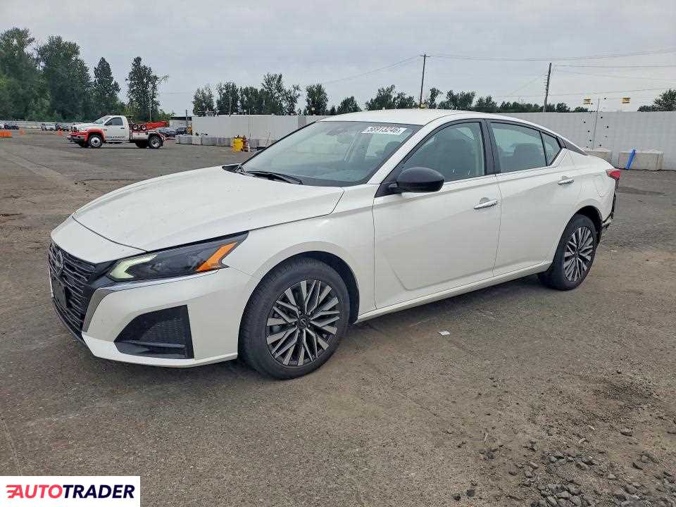 Nissan Altima 2024 2