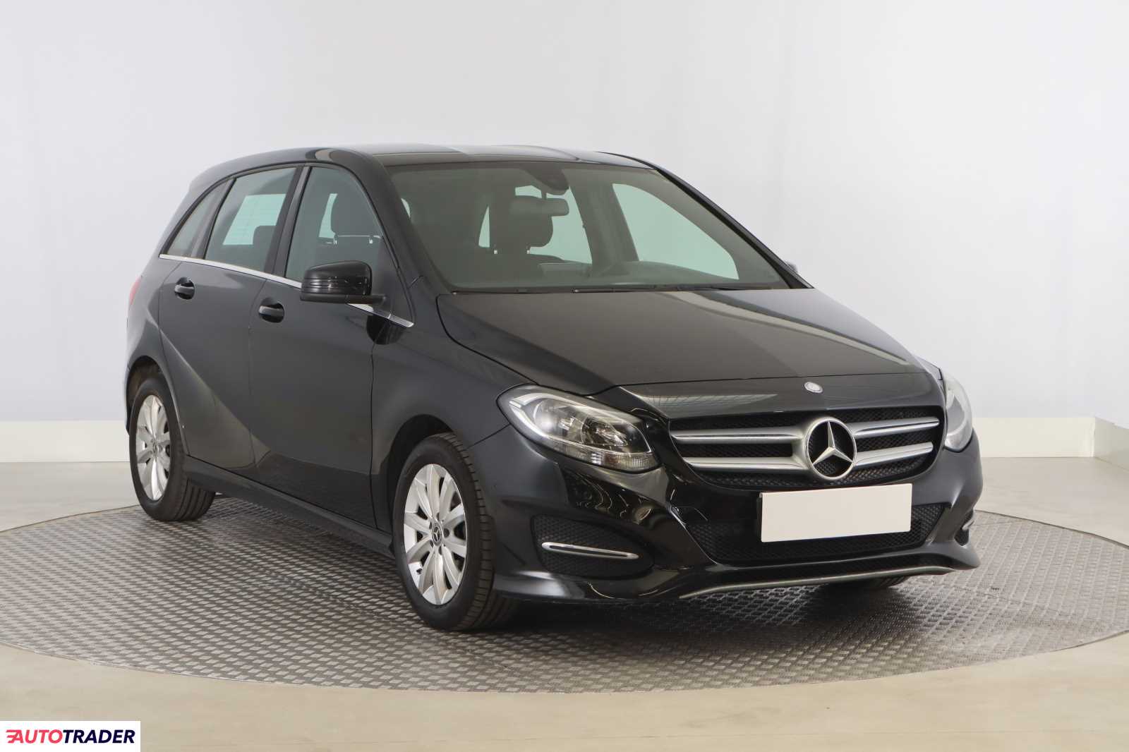 Mercedes B-klasa 2018 1.5 88 KM