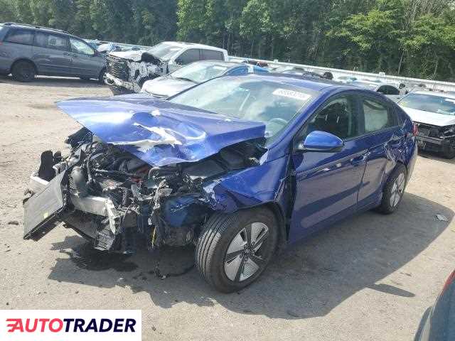 Hyundai IONIQ Hybrid 2019 1