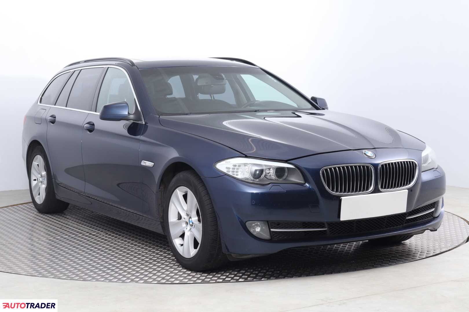 BMW 528 2011 2.0 214 KM