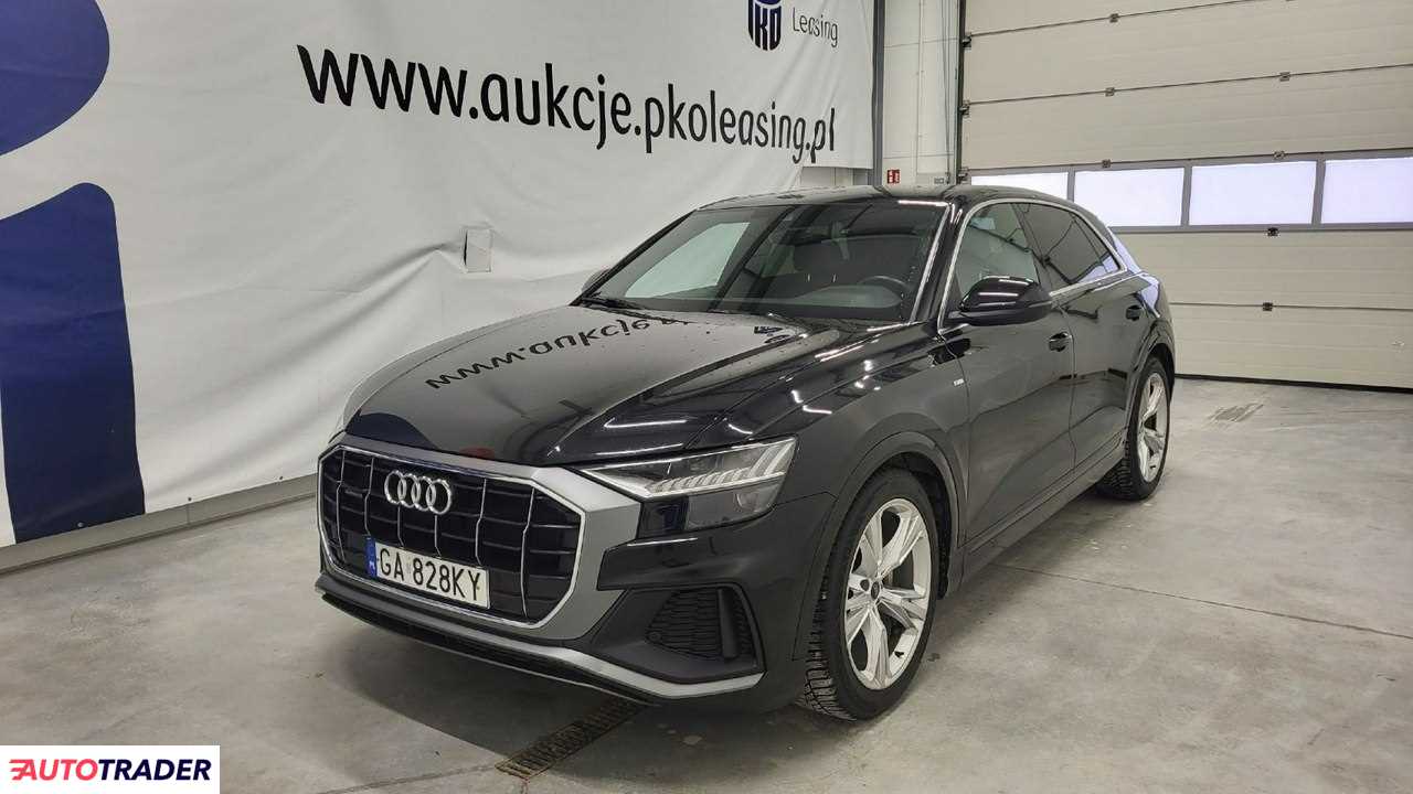 Audi Q8 2024 3.0 285 KM