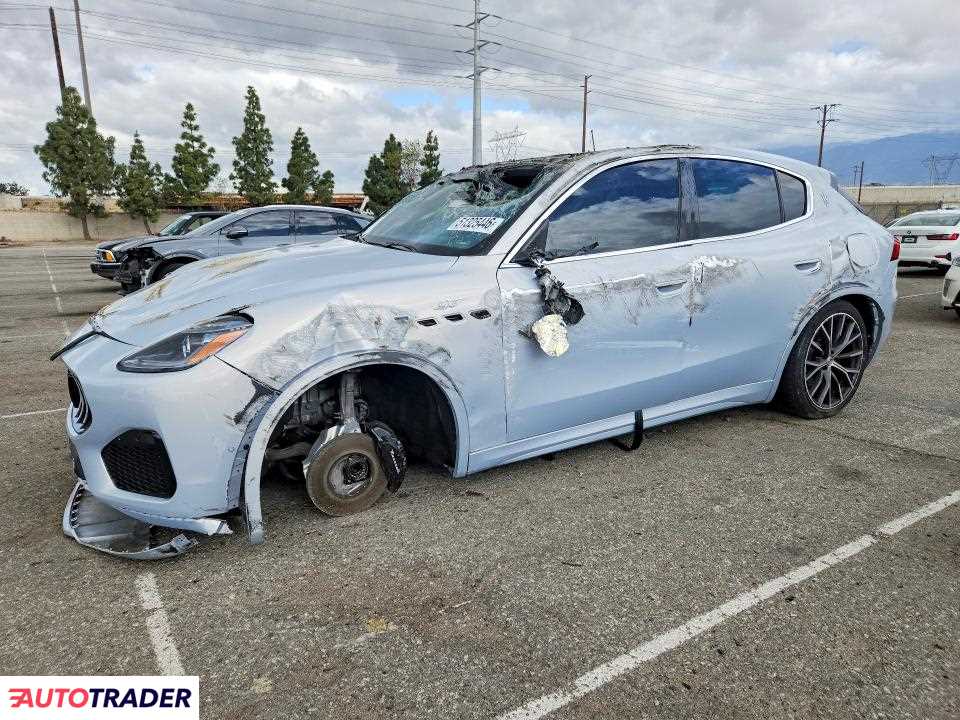 Maserati Pozostałe 2023 2