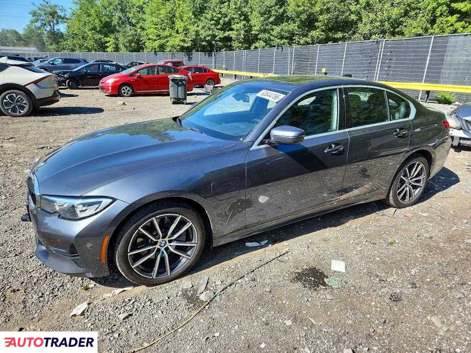 BMW 330 2021 2