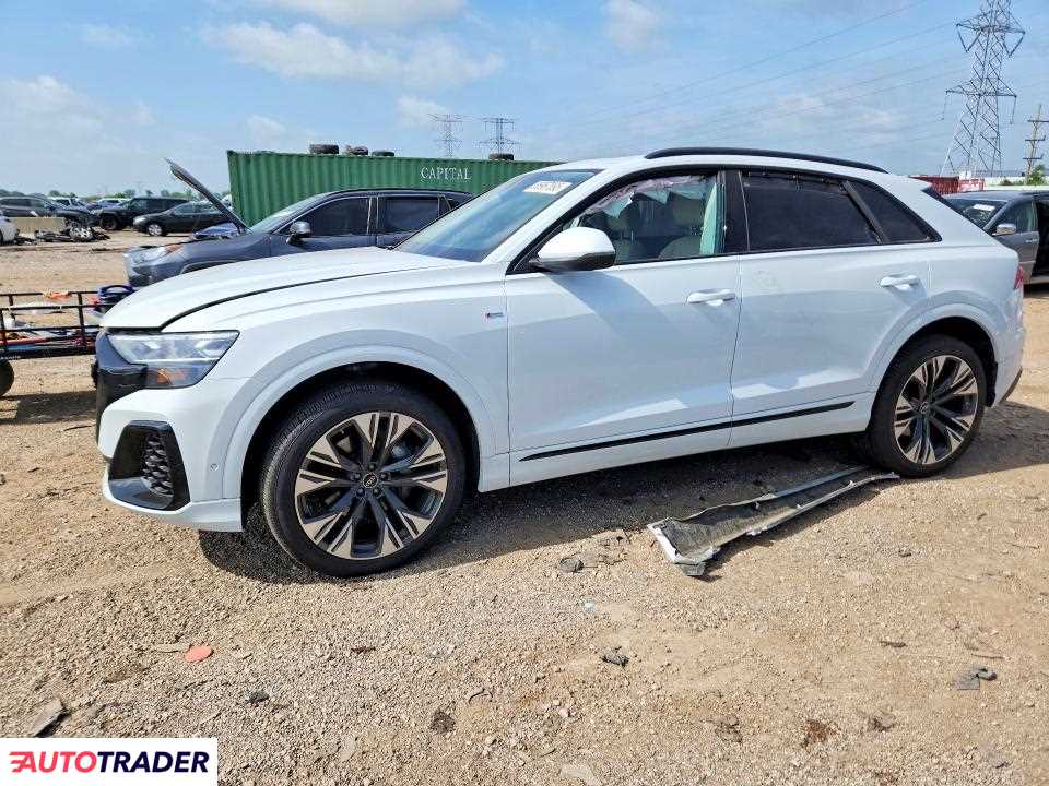 Audi Q8 2025 3
