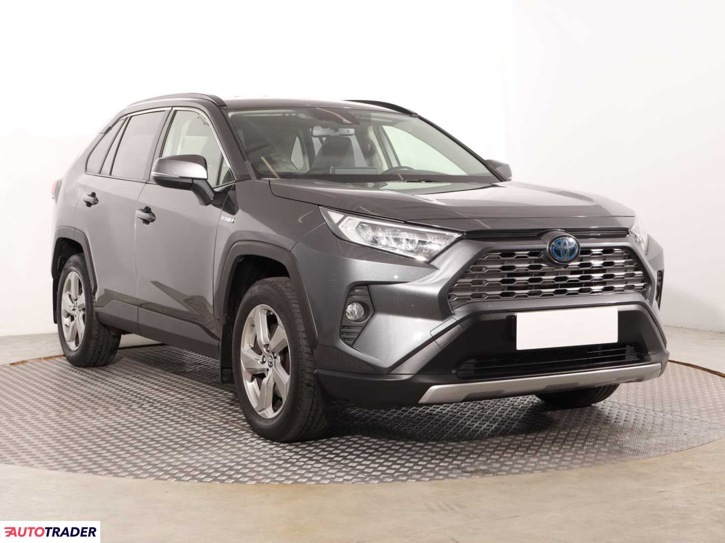 Toyota RAV 4 2020 2.5 214 KM