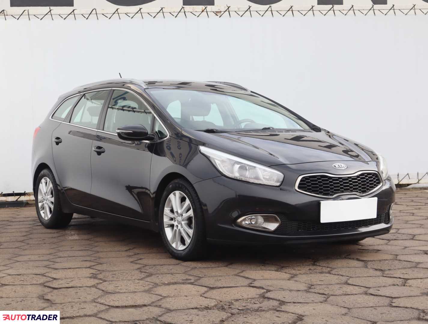 Kia Ceed 2013 1.6 132 KM