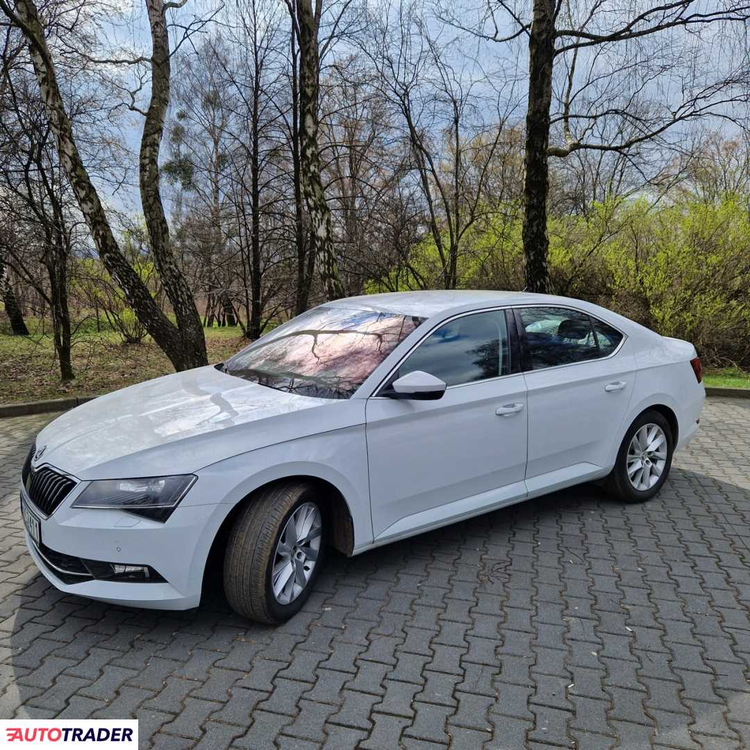 Skoda Superb 2019 1.5 150 KM