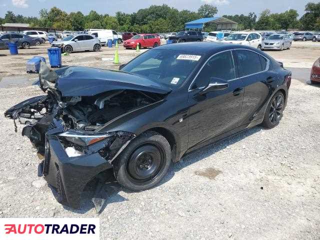 Lexus IS 2024 3