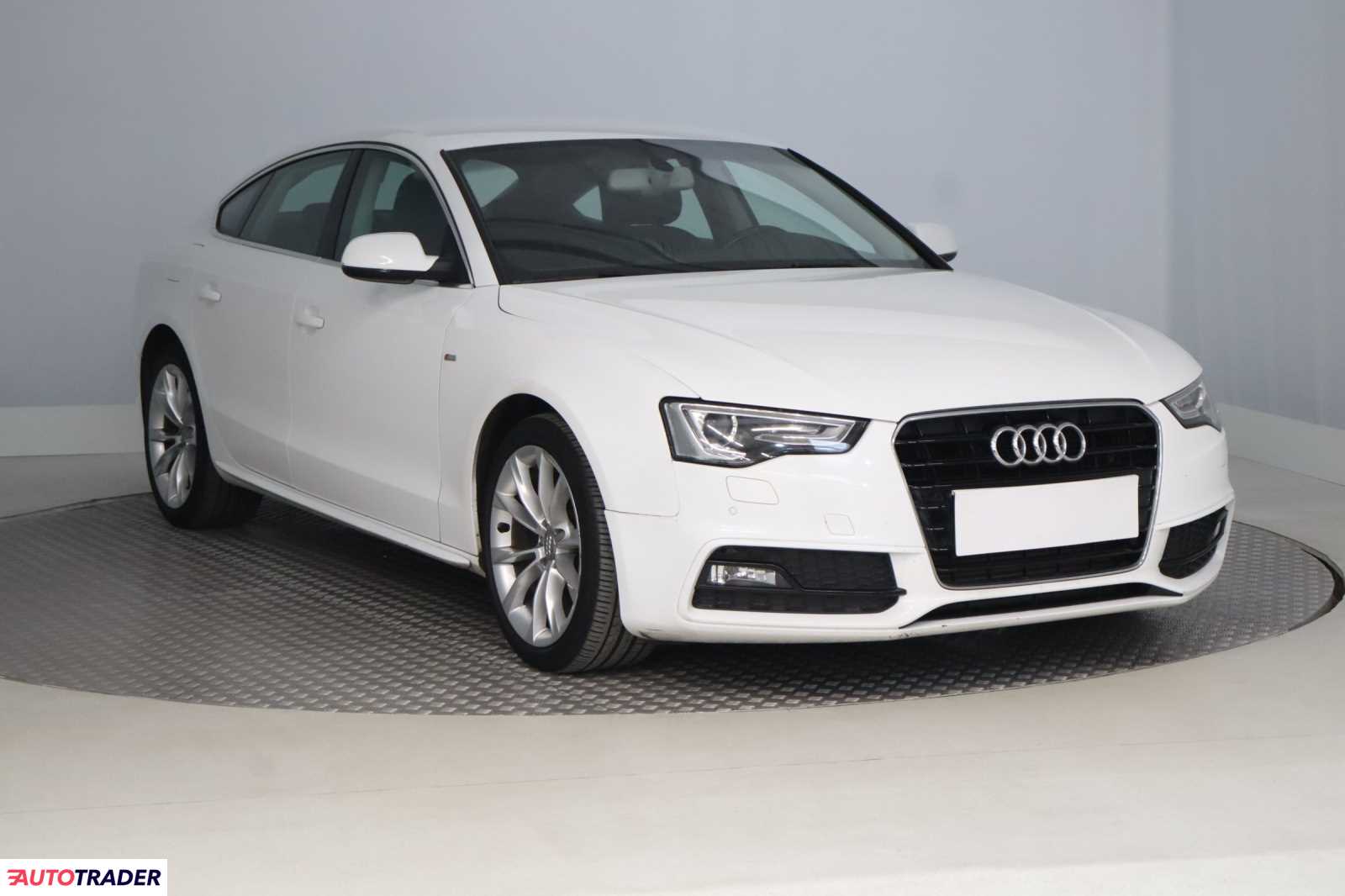 Audi A5 2016 1.8 174 KM
