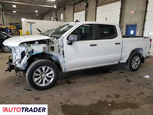 Chevrolet Silverado 2019 4
