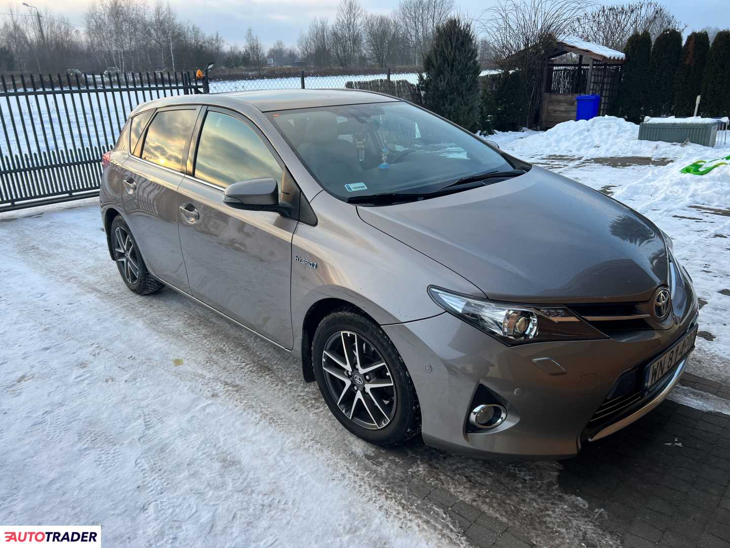 Toyota Auris 2014 1.8 99 KM
