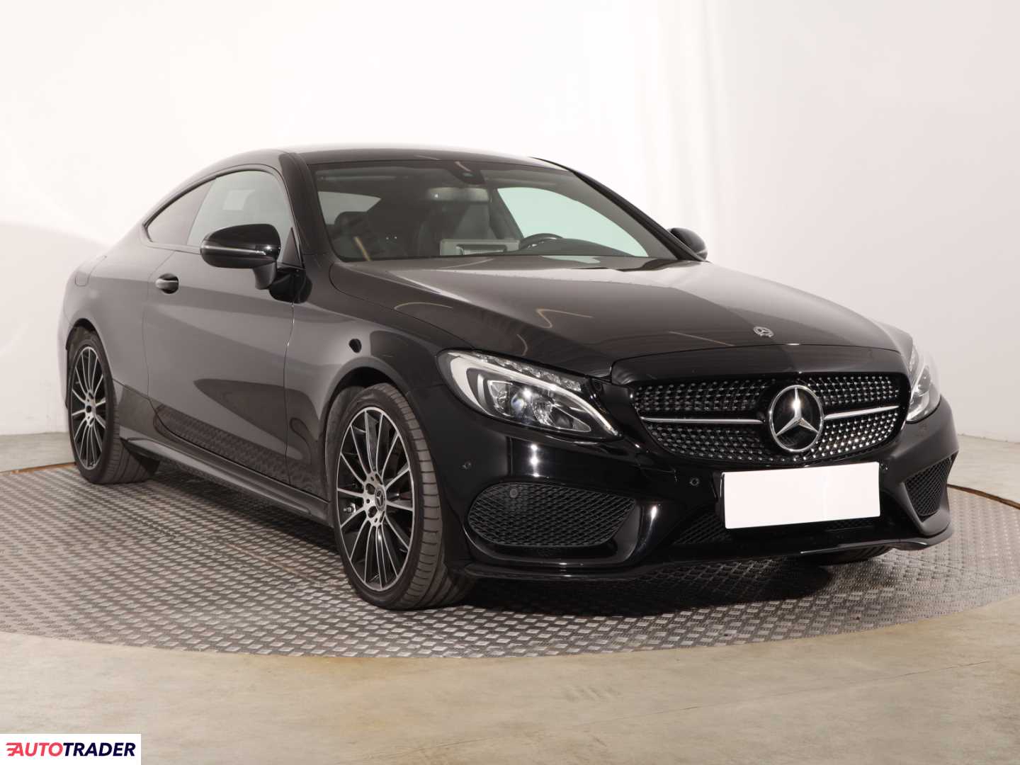Mercedes C-klasa 2018 2.0 181 KM