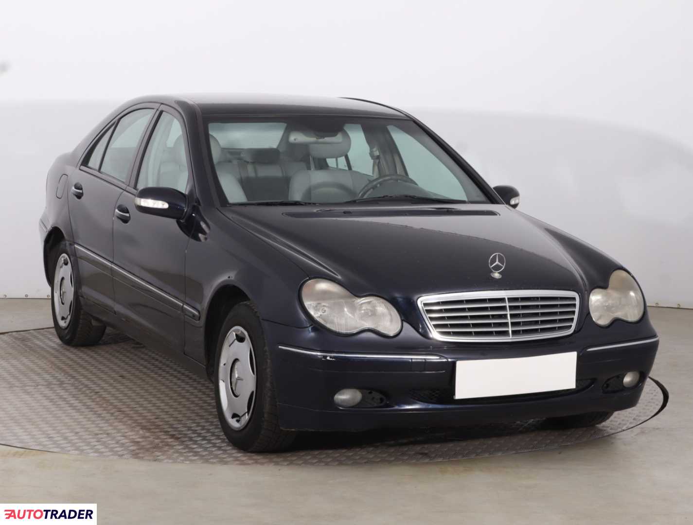 Mercedes C-klasa 2001 2.1 140 KM