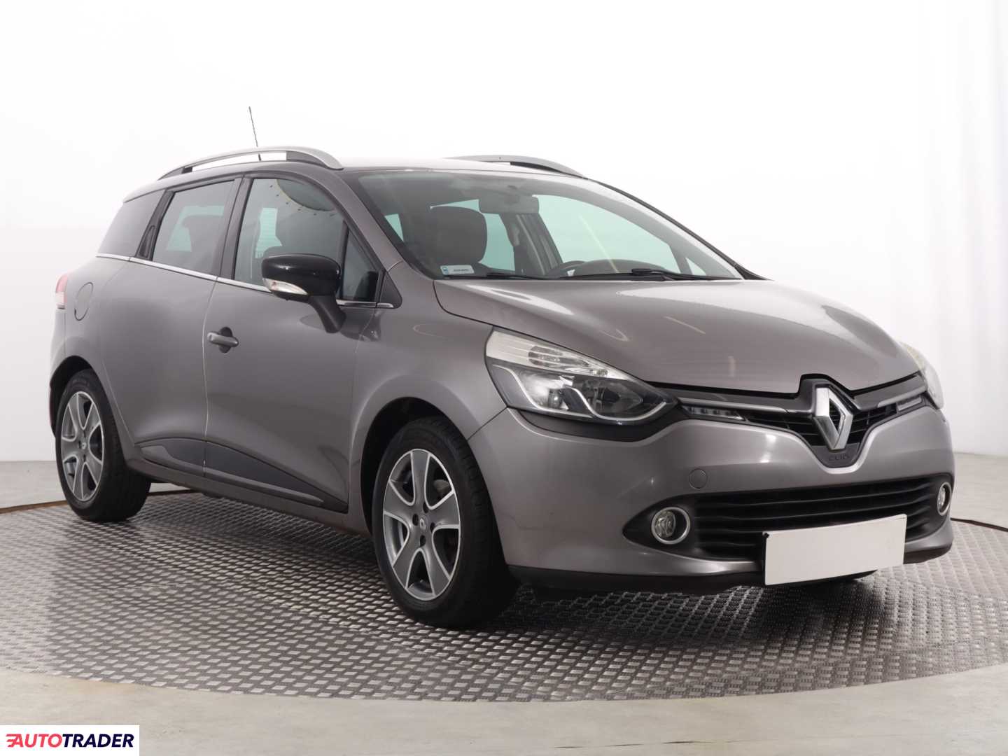 Renault Clio 2015 0.9 88 KM