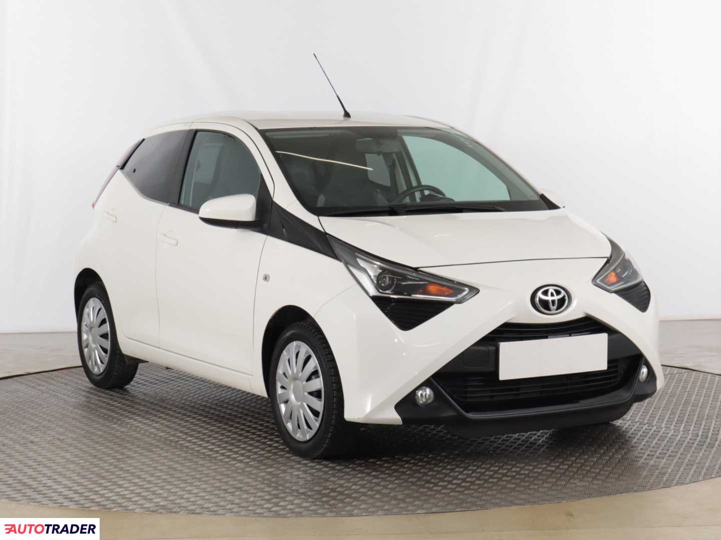 Toyota Aygo 2020 1.0 71 KM