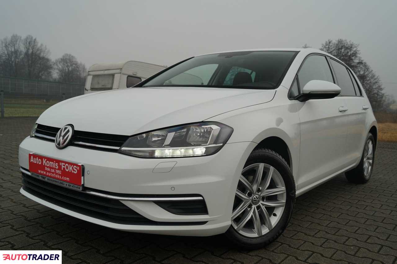 Volkswagen Golf 2019 1.0 110 KM