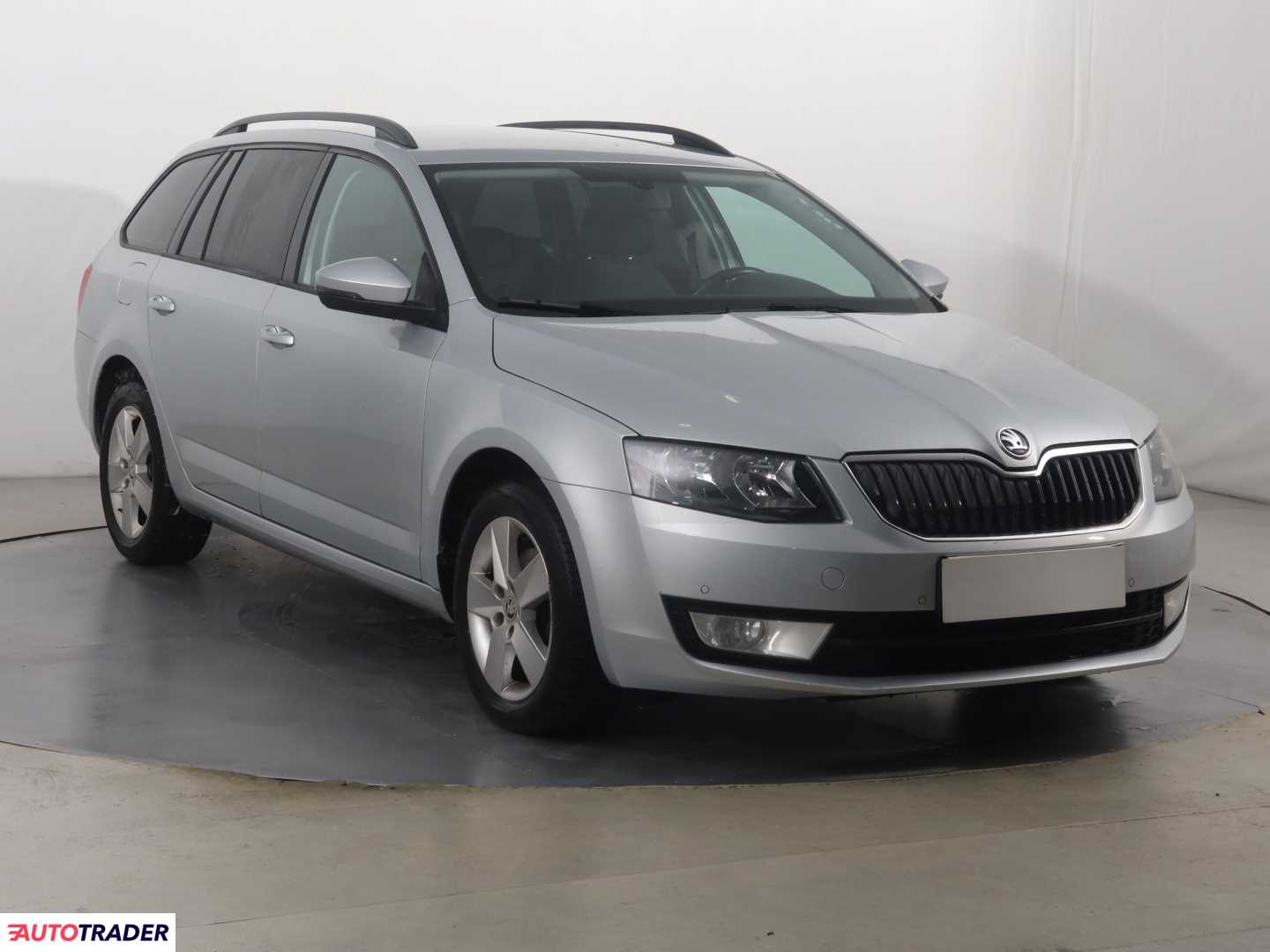 Skoda Octavia 2.0 147 KM 2016r. (Piaseczno)