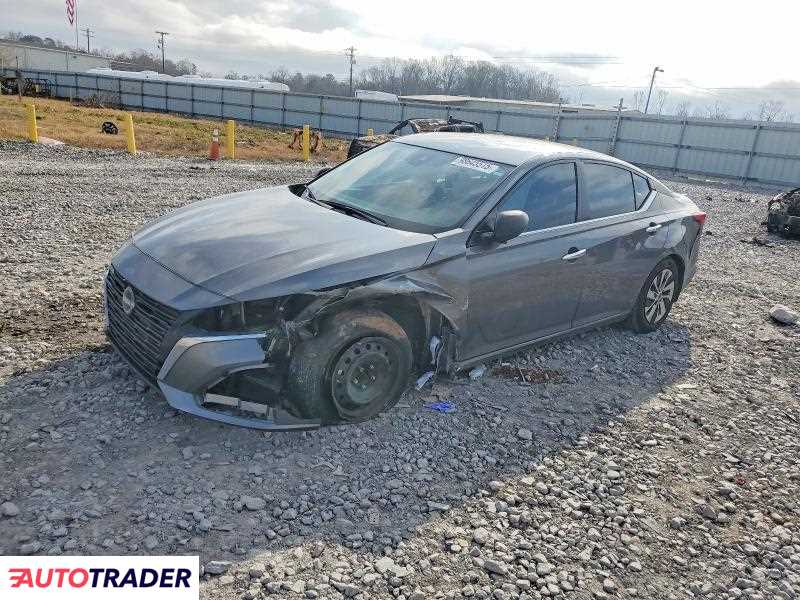 Nissan Altima 2024 2