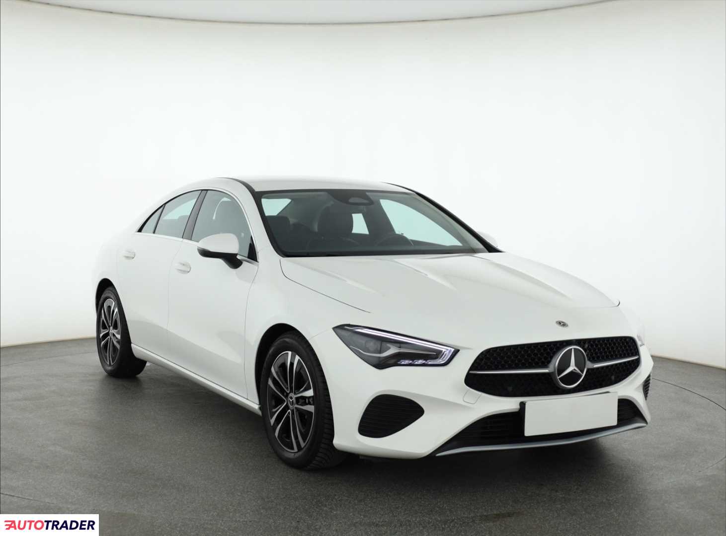 Mercedes Pozostałe 2025 1.3 160 KM