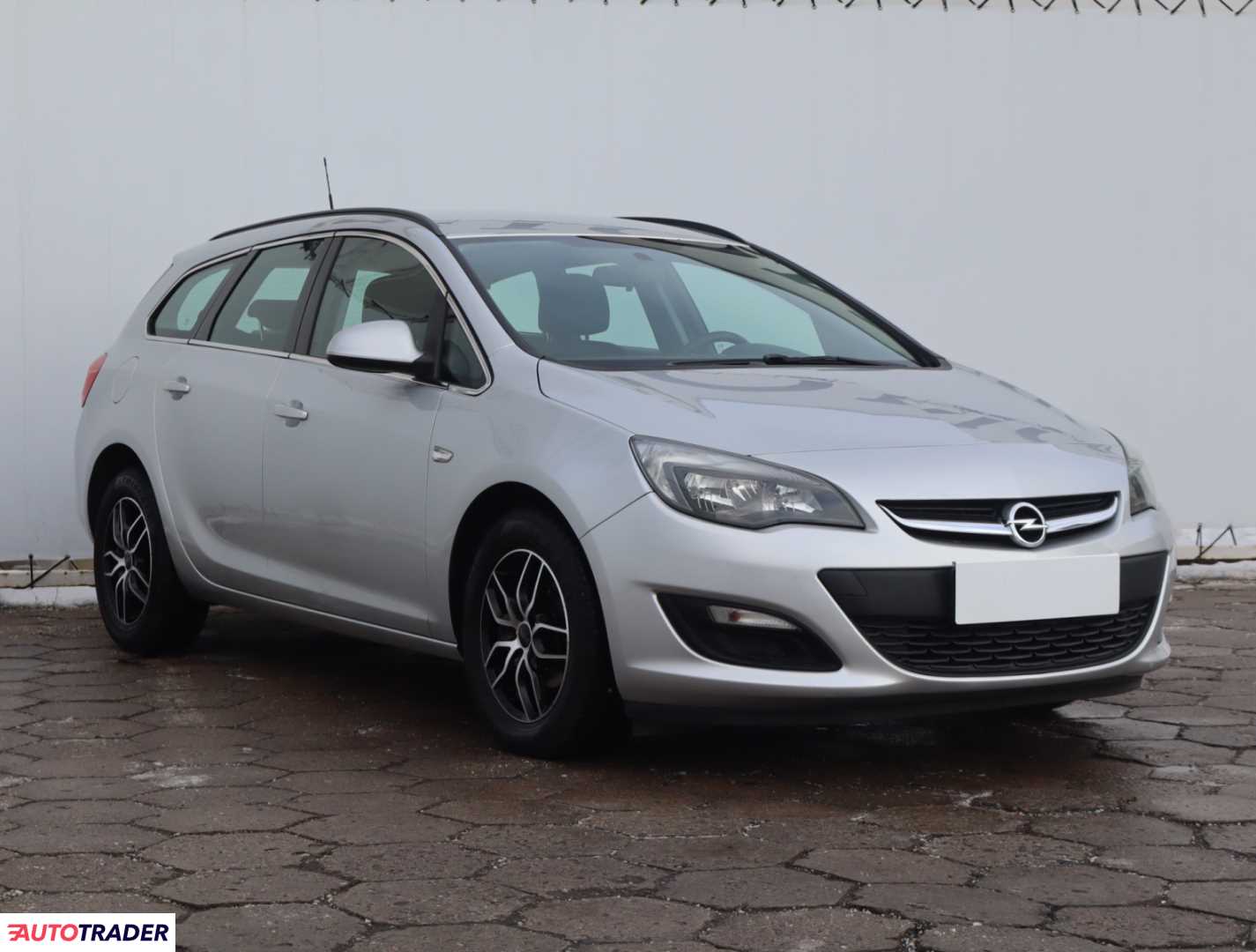 Opel Astra 2015 1.4 138 KM
