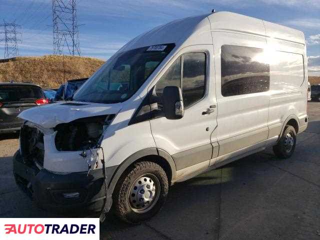 Ford Transit 3.0 benzyna 2020r. (LITTLETON)