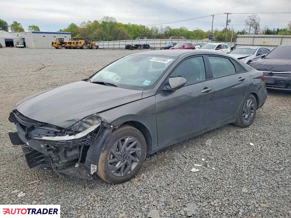 Hyundai Elantra 2024 2