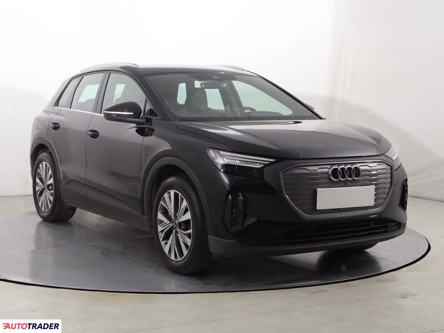 Audi Q4 2023 201 KM