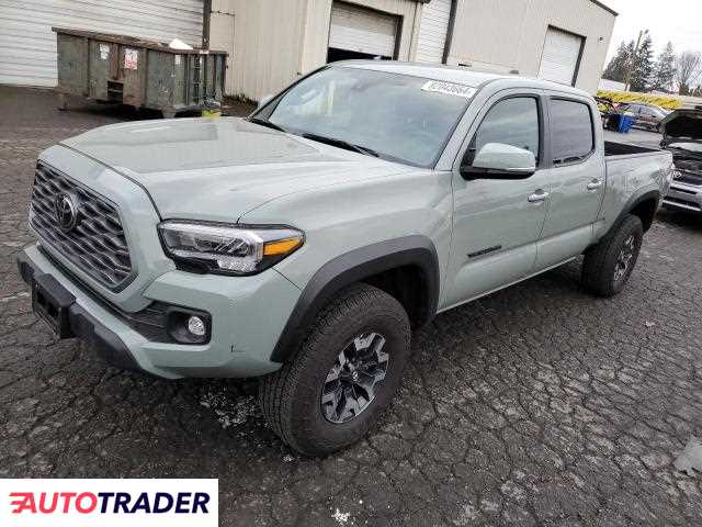 Toyota Tacoma 3.0 benzyna 2023r. (WOODBURN)