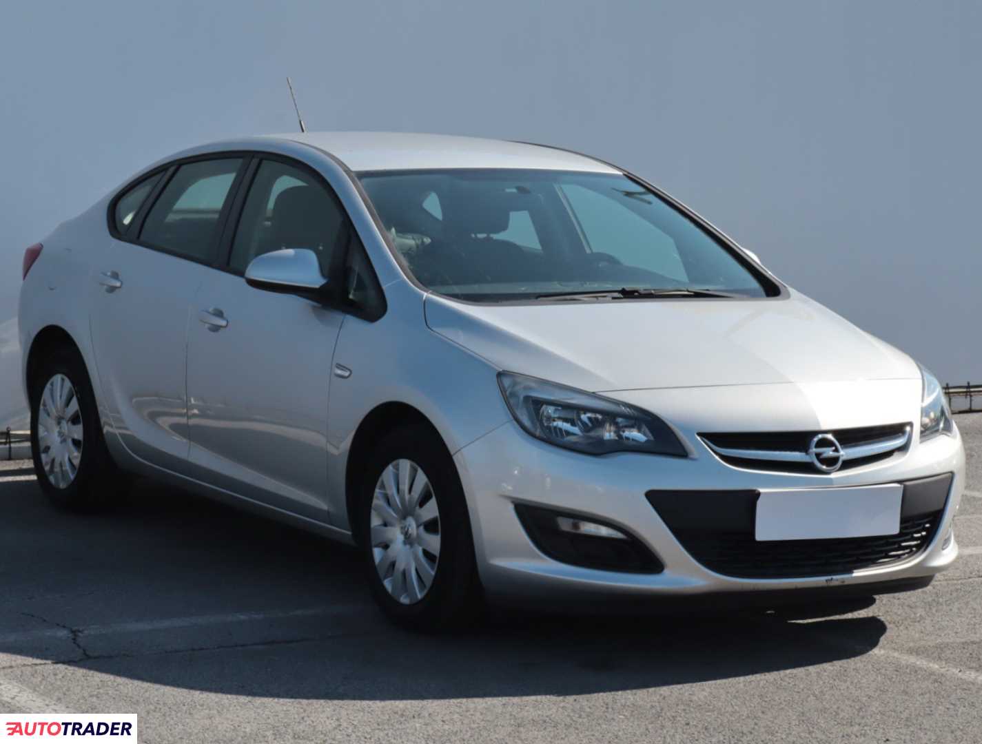 Opel Astra 2018 1.4 138 KM