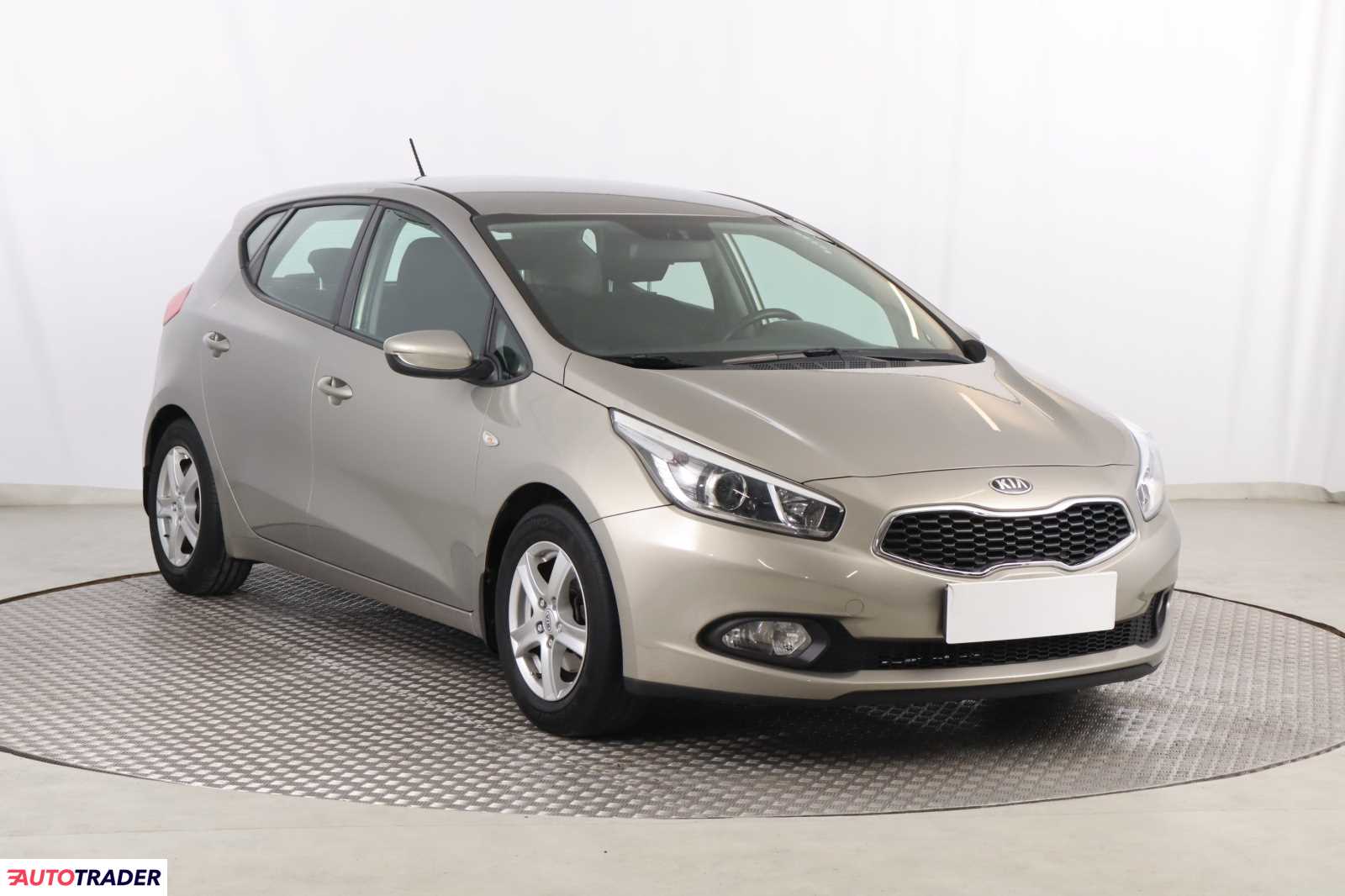 Kia Ceed 2012 1.6 132 KM