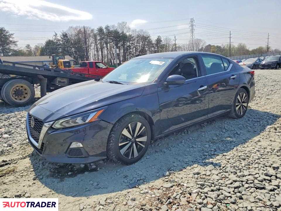 Nissan Altima 2022 2