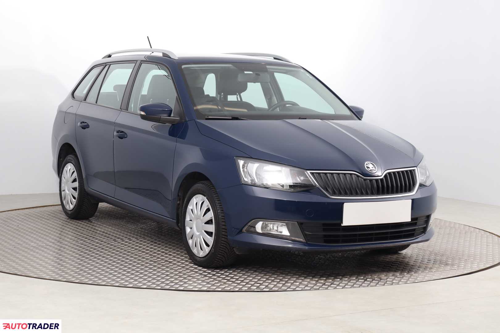 Skoda Fabia 1.2 88 KM 2015r. (Piaseczno)