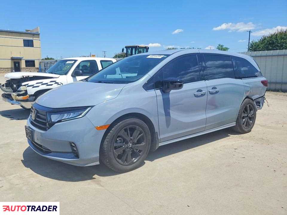 Honda Odyssey 2023 3