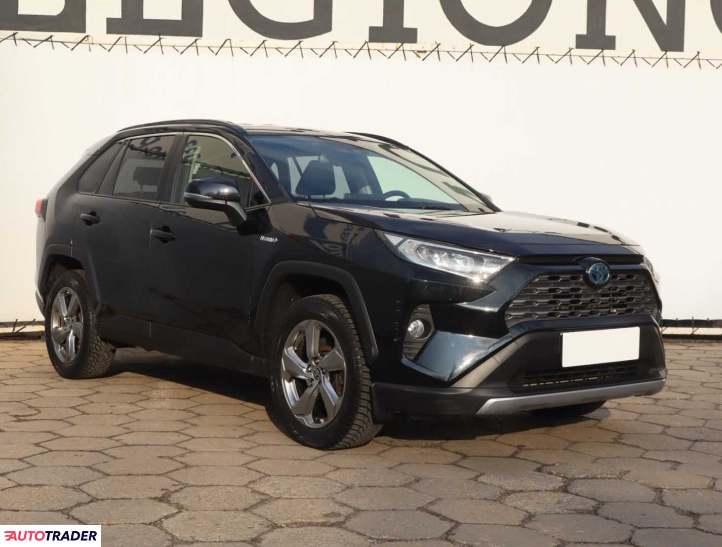 Toyota RAV 4 2020 2.5 214 KM