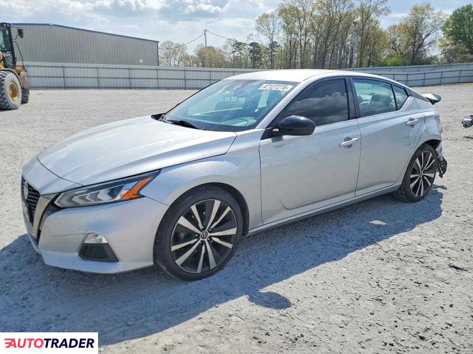 Nissan Altima 2021 2