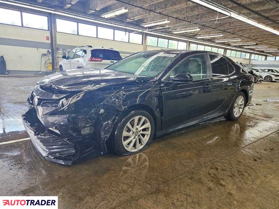 Toyota Camry 2021 2