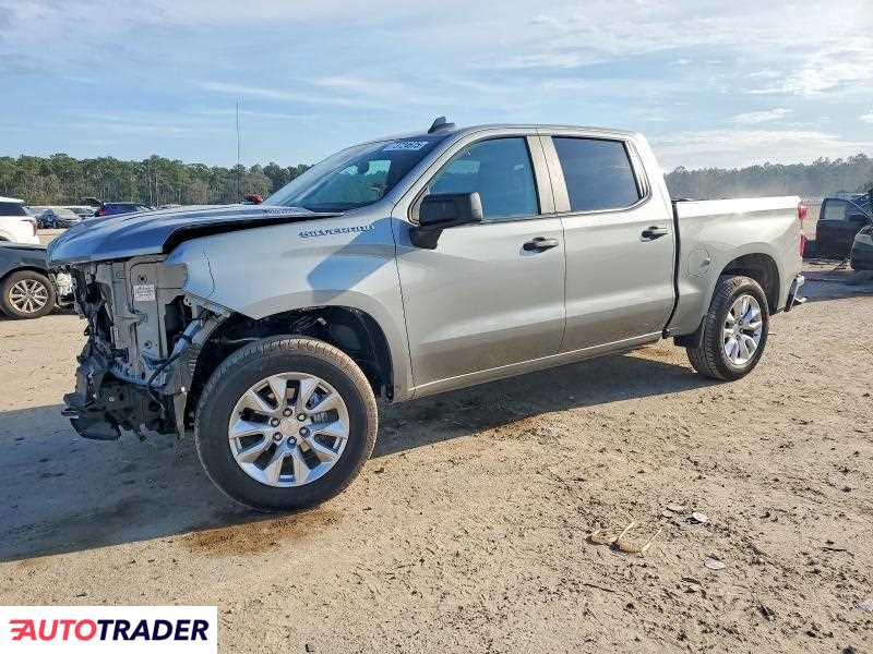 Chevrolet Silverado 2025 2