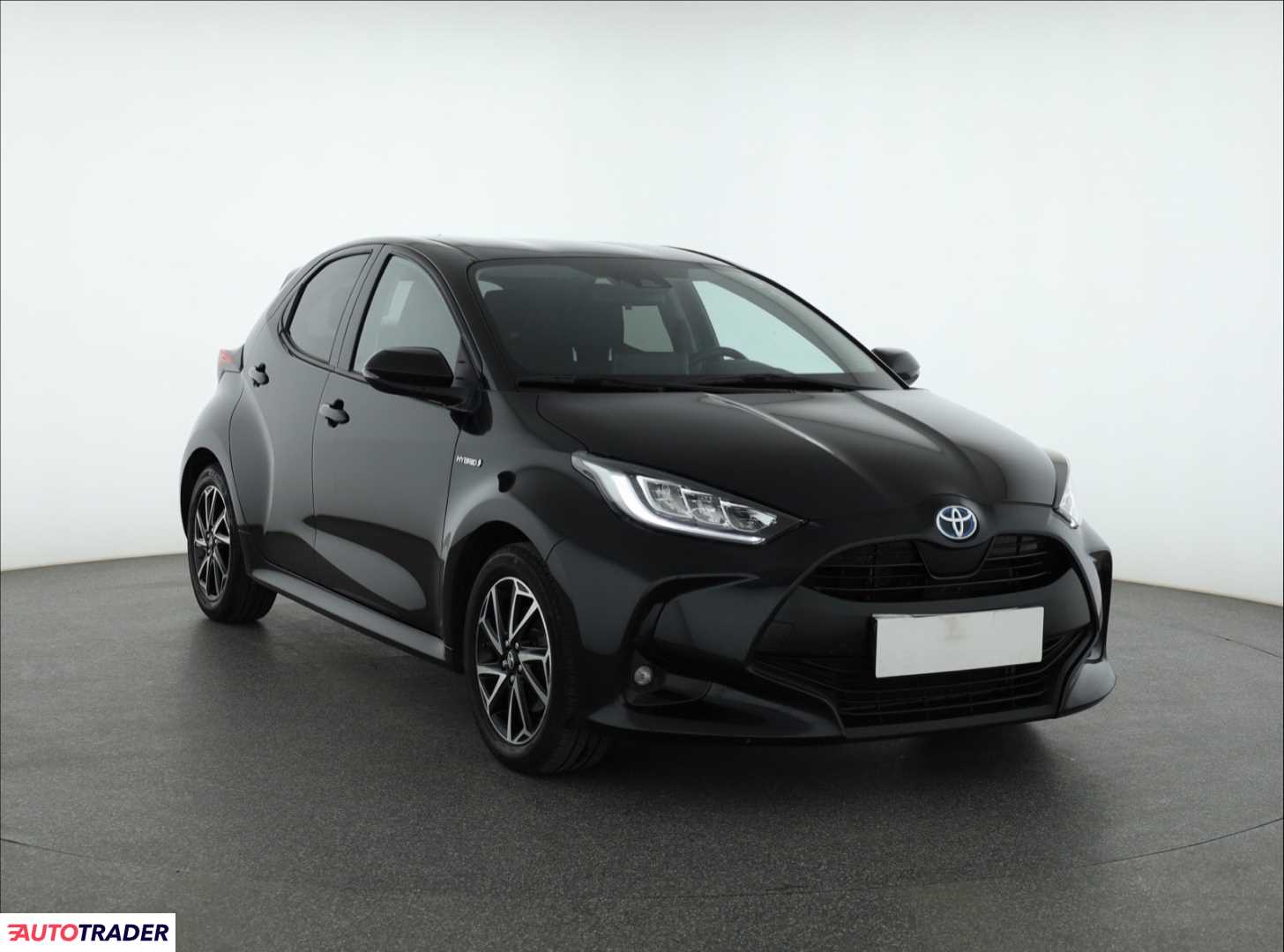 Toyota Yaris 1.5 113 KM 2020r. (Piaseczno)