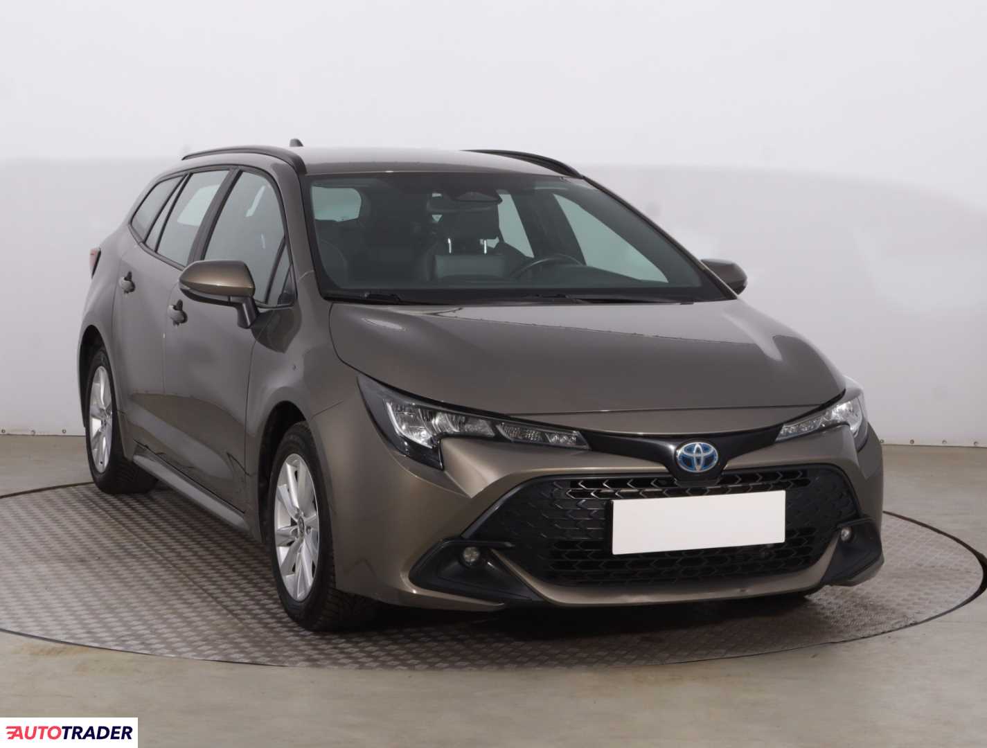 Toyota Corolla 2023 1.8 120 KM
