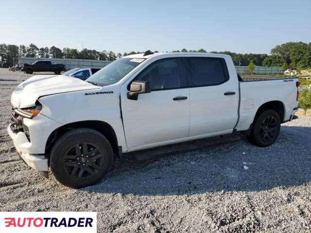 Chevrolet Silverado 2024 2