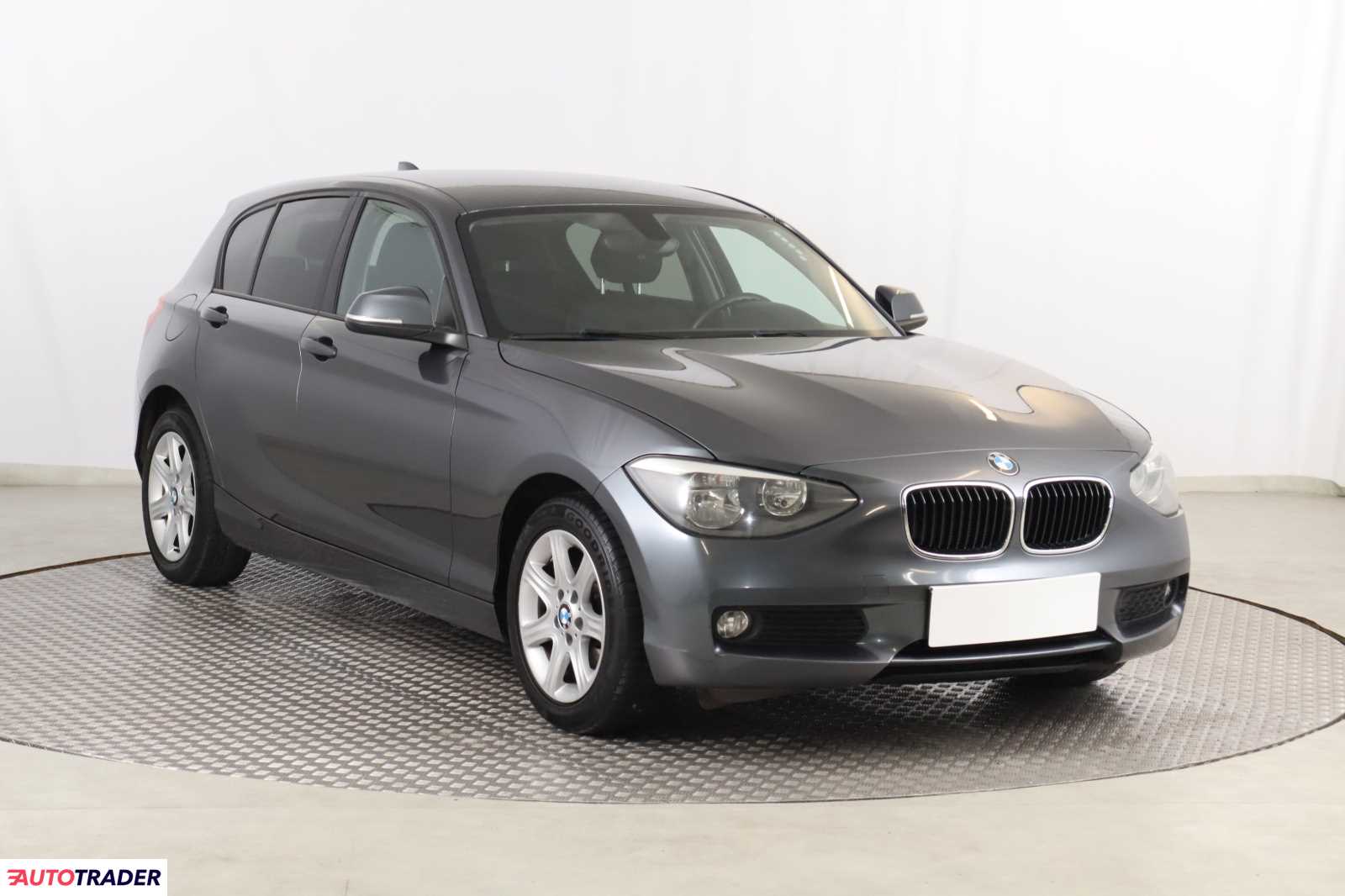 BMW 116 2012 1.6 134 KM