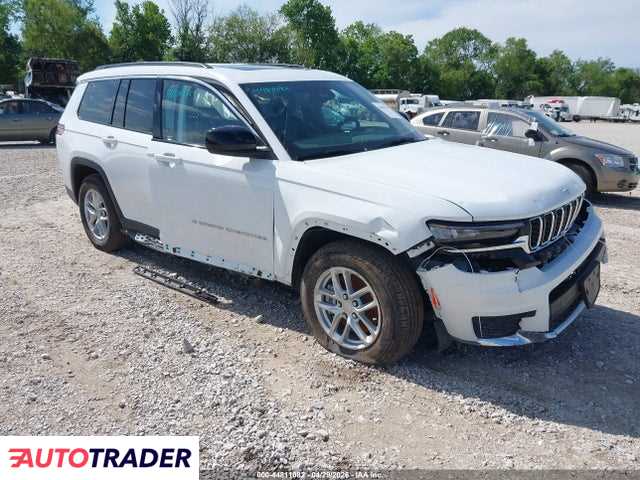 Jeep Cherokee 2025 3