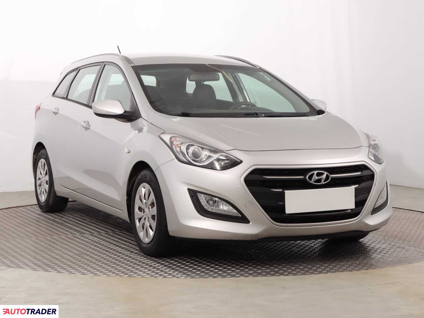 Hyundai i30 2016 1.6 108 KM