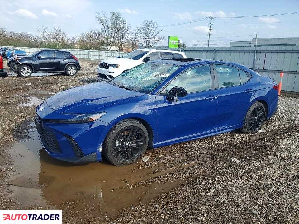 Toyota Camry 2025 2