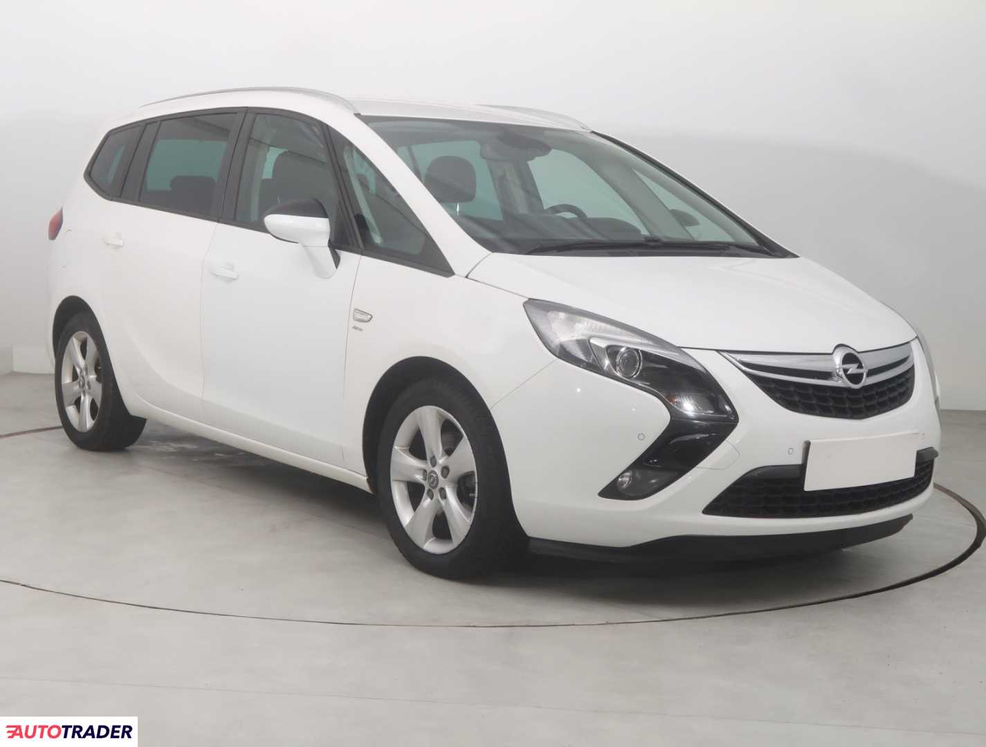 Opel Zafira Tourer 2016 1.4 138 KM