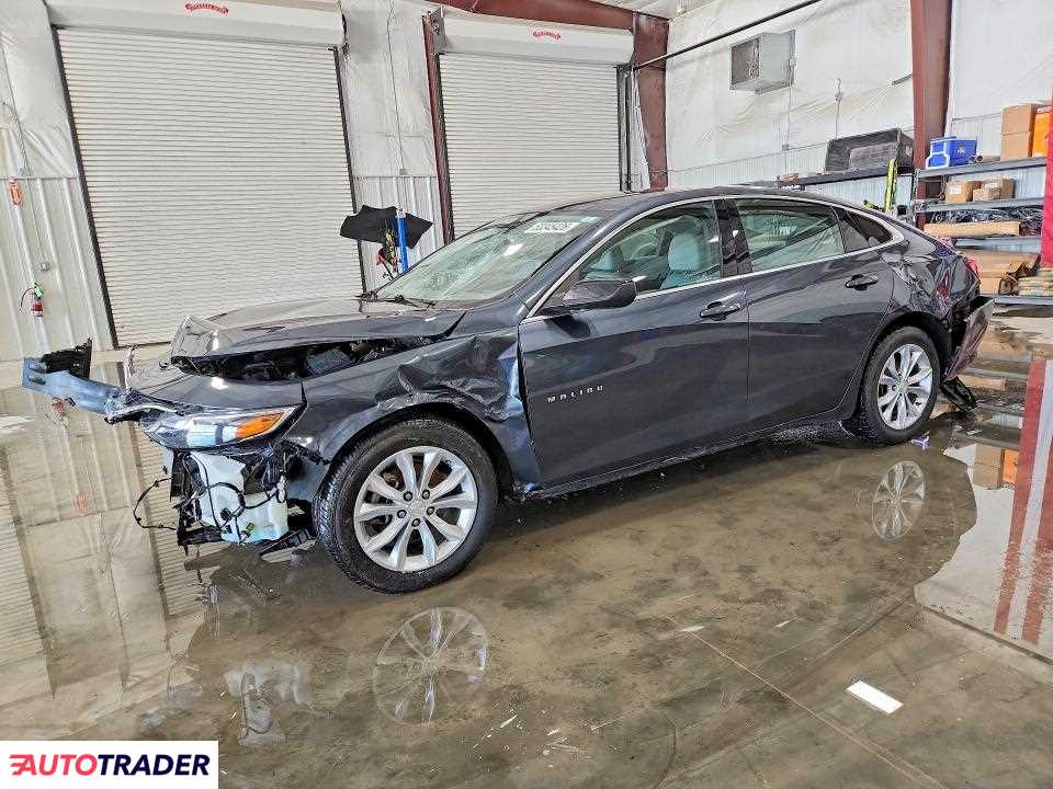 Chevrolet Malibu 2021 1
