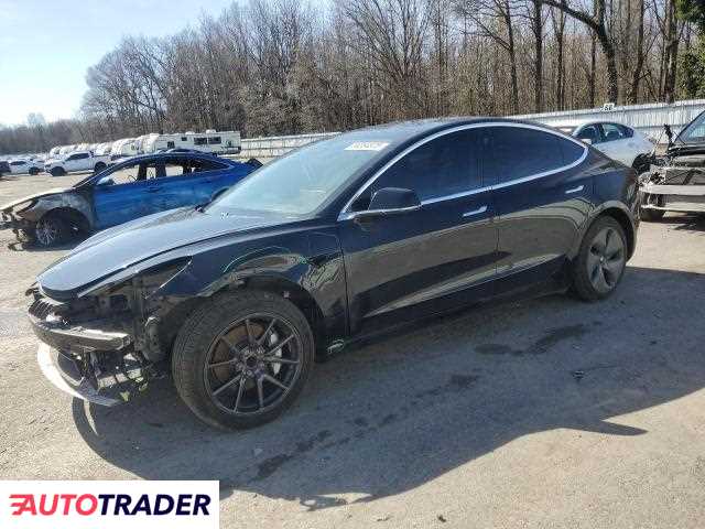 Tesla Model 3 2020 Tesla Model 3 2020