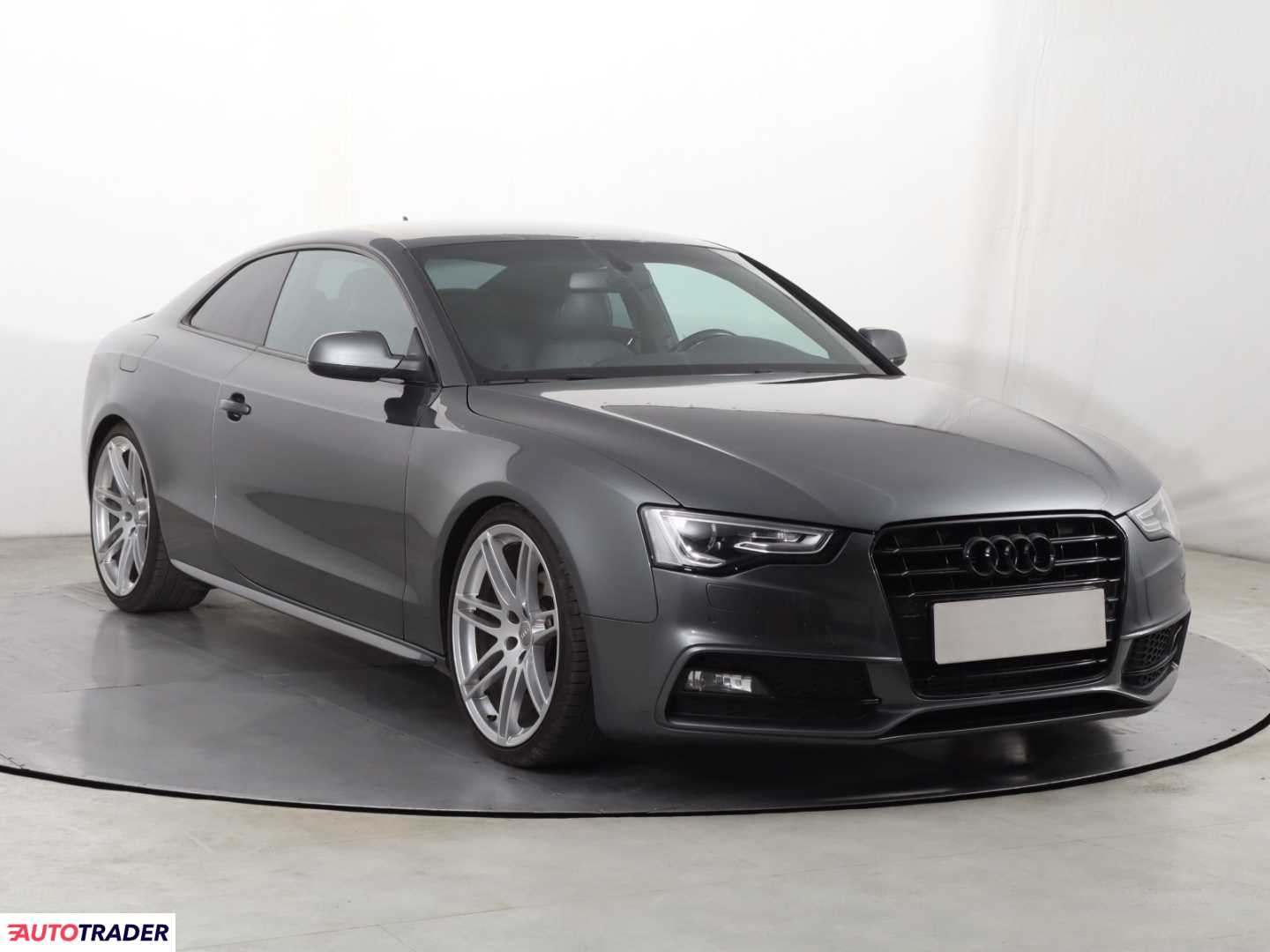 Audi A5 2011 2.0 174 KM