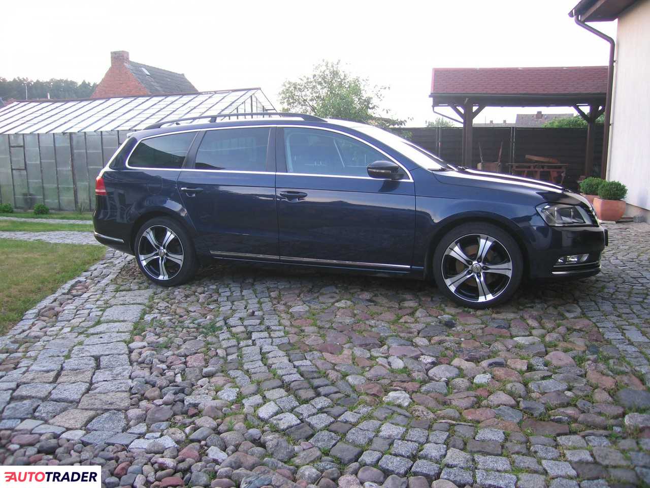 Volkswagen Passat 2013 2 177 KM