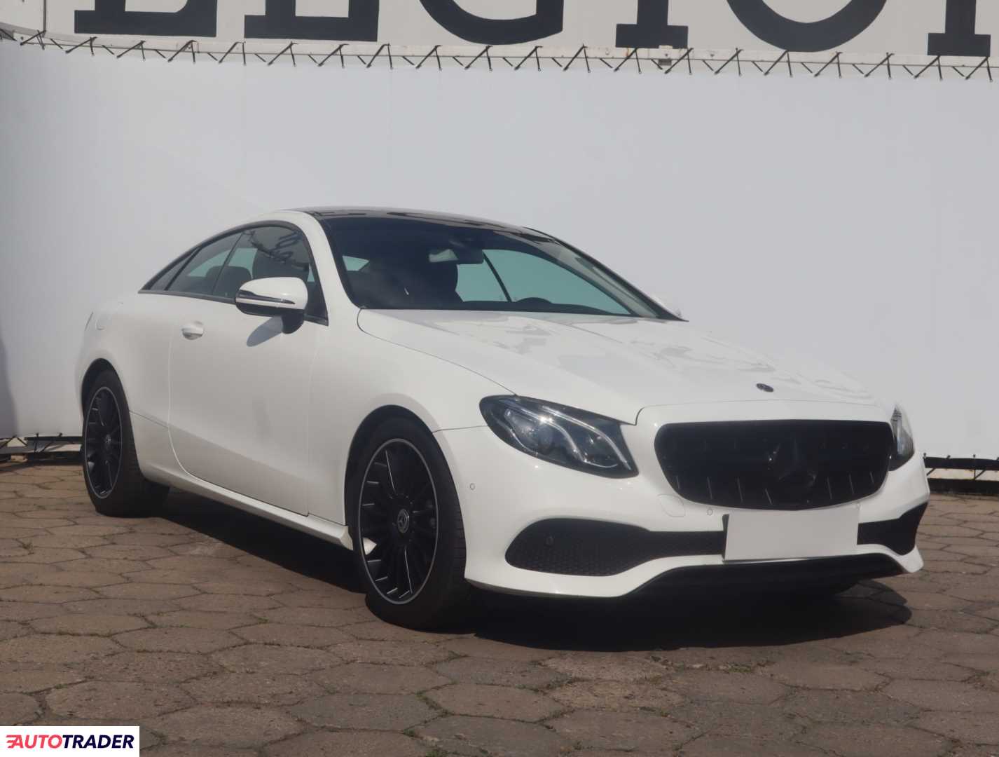 Mercedes E-klasa 2017 2.0 181 KM Mercedes E-klasa 2017 2.0 181 KM